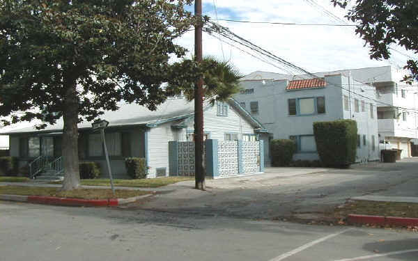 280-282 Esperanza Ave in Long Beach, CA - Building Photo - Building Photo