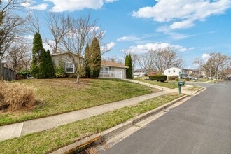 2541 Symphony Ln in Gambrills, MD - Building Photo - Building Photo