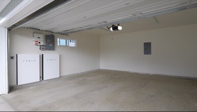 84-808-808 Hanalei St in Waianae, HI - Foto de edificio - Building Photo