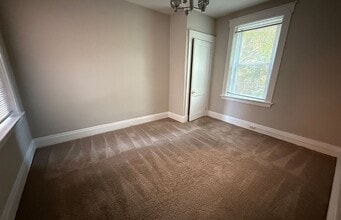 3238 Bishop Street in Cincinnati, OH - Building Photo - Interior Photo