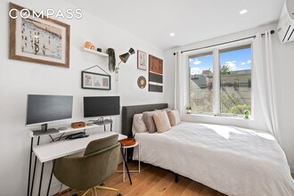 109 Troutman St in Brooklyn, NY - Building Photo - Building Photo