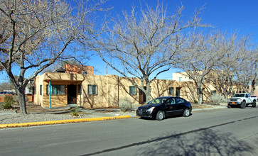 311-319 12th St SW in Albuquerque, NM - Building Photo - Building Photo