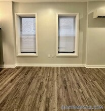 82 Franklin St, Unit 306 in Worcester, MA - Building Photo - Building Photo