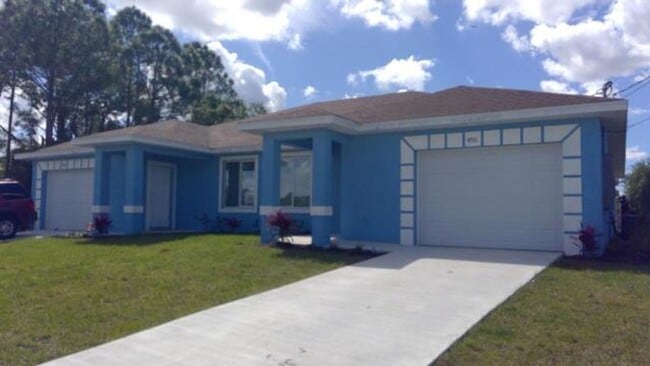 property at 4529 24th St SW