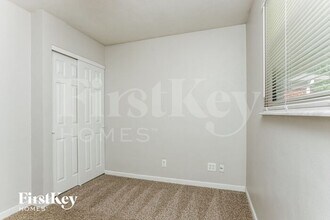 3903 Lexington Dr in St. Charles, MO - Building Photo - Building Photo