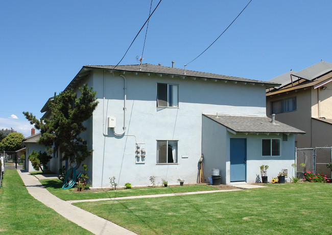 410 Cuesta Del Mar Dr in Oxnard, CA - Foto de edificio - Building Photo