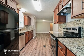 313 Chapelwhite Rd in Irmo, SC - Building Photo - Building Photo