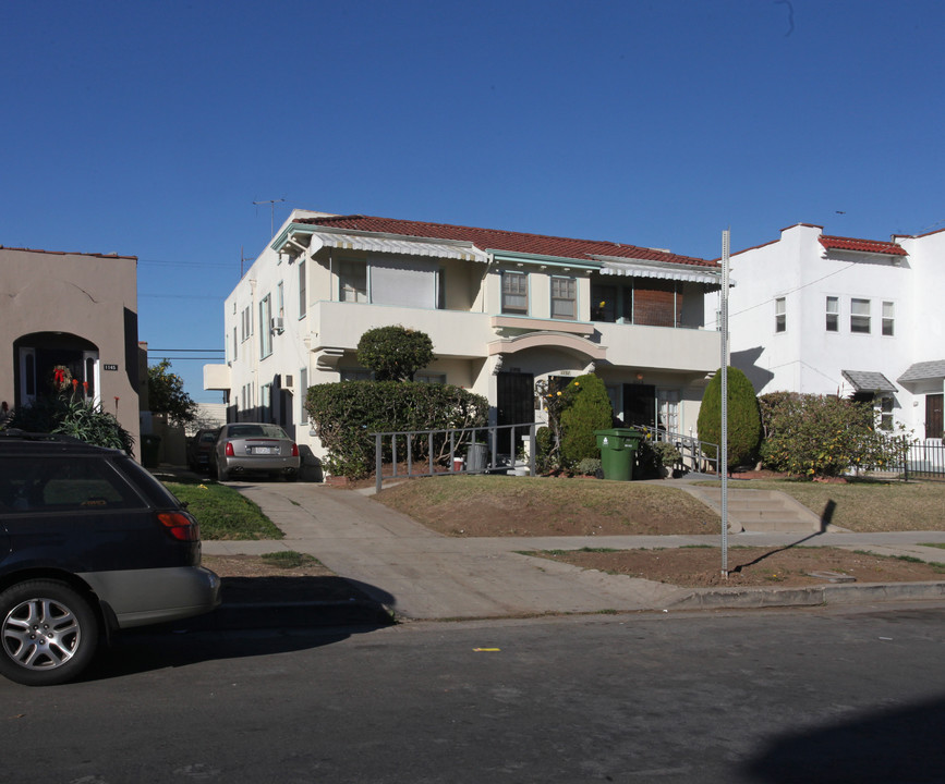 1149 N New Hampshire Ave in Los Angeles, CA - Building Photo