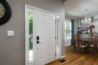 665 Winter Hill Ln in Lexington, KY - Building Photo - Building Photo