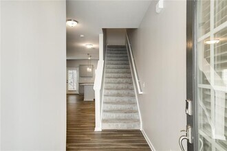 18 Laurel Dr E in Dawsonville, GA - Building Photo - Building Photo