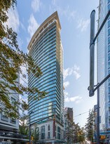 The Hudson in Vancouver, BC - Building Photo