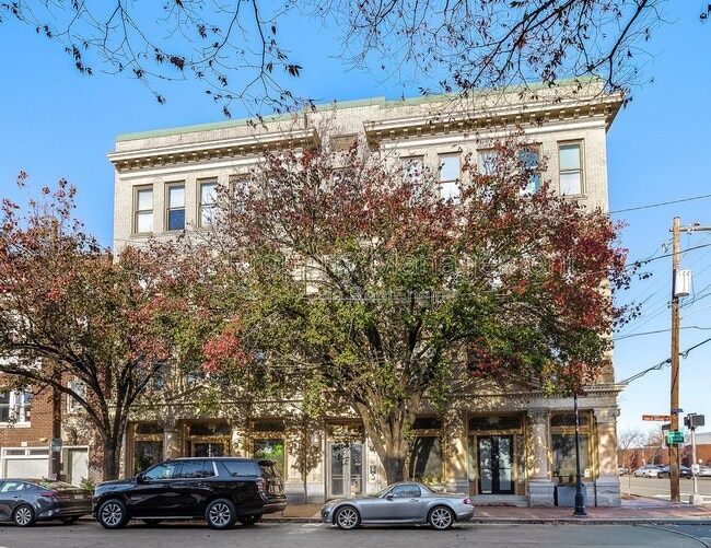 212 E Clay St in Richmond, VA - Building Photo - Building Photo