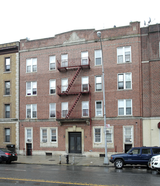 7709-7713 4th Ave in Brooklyn, NY - Building Photo