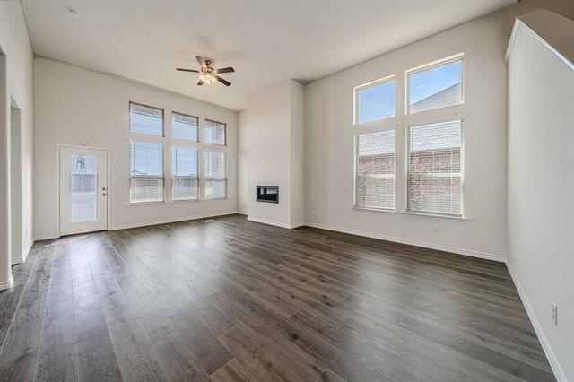 8348 George Brown Dr in Garland, TX - Building Photo - Building Photo