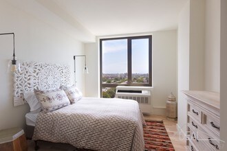 628 Flatbush Ave-Unit -7H in Brooklyn, NY - Foto de edificio - Building Photo