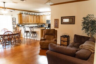 103 Brock Hill Ln in Weatherford, TX - Building Photo - Building Photo