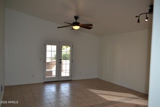 1949 S Silver Dr in Apache Junction, AZ - Foto de edificio - Building Photo