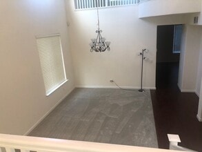 1670 Minnesota Ave in Brentwood, CA - Building Photo - Building Photo