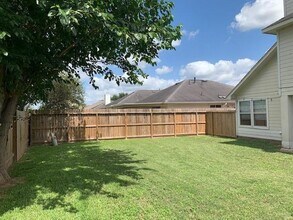 19718 River Pointe Ln in Katy, TX - Building Photo - Building Photo