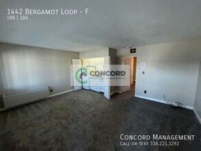 1442 Bergamot Loop-Unit -F in High Point, NC - Building Photo - Building Photo