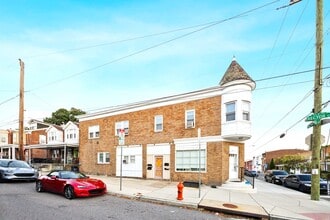 4223 Manayunk Avenue in Philadelphia, PA - Foto de edificio - Building Photo