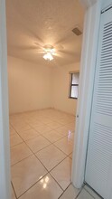 6882 NW 173rd Dr in Hialeah, FL - Building Photo - Building Photo