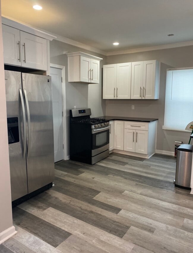 49 Champlain St in Rochester, NY - Building Photo - Building Photo