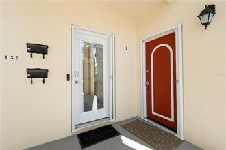 137 Avenida Messina in Sarasota, FL - Building Photo - Building Photo