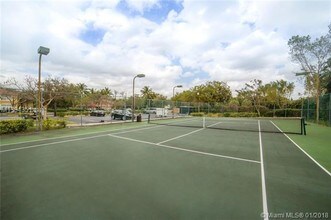 5570 NW 61 St-Unit -918 in Coconut Creek, FL - Building Photo - Building Photo