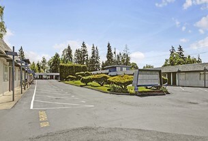 Olympus Apartments in Lynnwood, WA - Building Photo