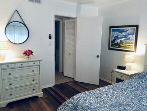 21320 Brinson Ave, Unit 219 in Port Charlotte, FL - Building Photo - Building Photo