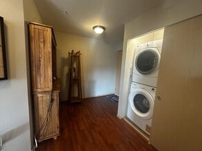 2818 Grand Ave in Everett, WA - Building Photo - Building Photo