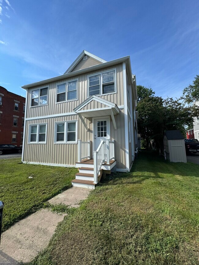 property at 20 Orchard St