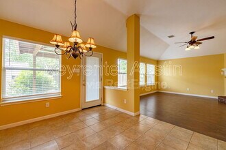 2601 Tumbling River Dr in Leander, TX - Building Photo - Building Photo