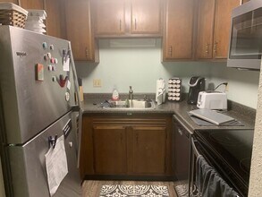 520 Carr Dr in Ames, IA - Foto de edificio - Building Photo