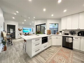 4840 SW 149th Ct in Miami, FL - Building Photo - Building Photo