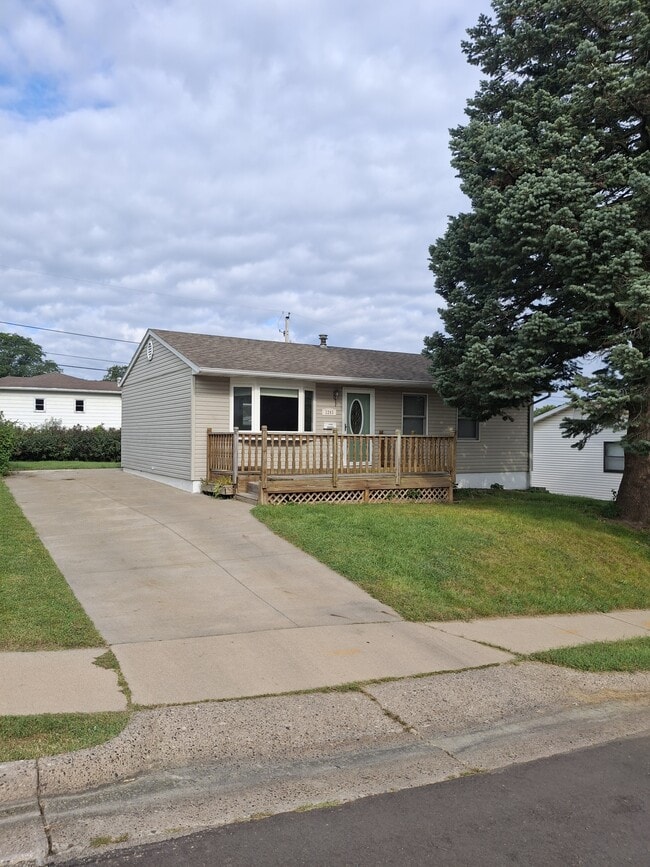 property at 2293 Trygg Dr