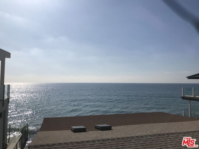 25164 Malibu Rd in Malibu, CA - Building Photo - Building Photo
