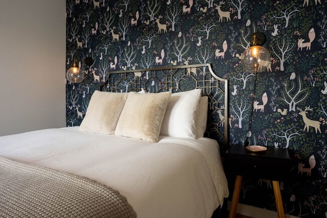 3679 S Shorewood Ave in Greenbank, WA - Building Photo - Building Photo