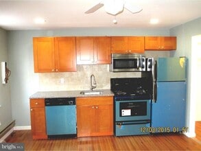 2124 S 15th St in Philadelphia, PA - Building Photo - Building Photo