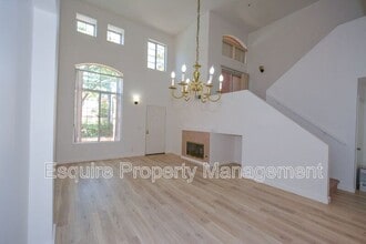 1159 Oyster Pl in Oxnard, CA - Building Photo - Building Photo