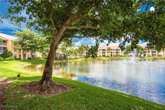 4645 St Croix Ln in Naples, FL - Foto de edificio - Building Photo