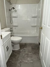 2833 3rd Ave SE in Cedar Rapids, IA - Building Photo - Building Photo