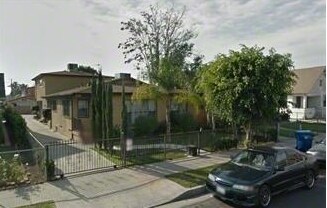 1372 W 36th St in Los Angeles, CA - Foto de edificio