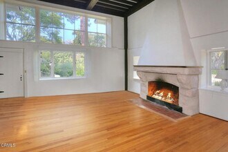 2607 Puesta del Sol in Santa Barbara, CA - Building Photo - Building Photo