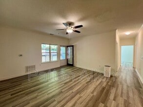 2000 Olde Eastwood Village Blvd in Asheville, NC - Building Photo - Building Photo