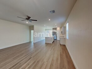 874 English Primrose St in Henderson, NV - Building Photo - Building Photo