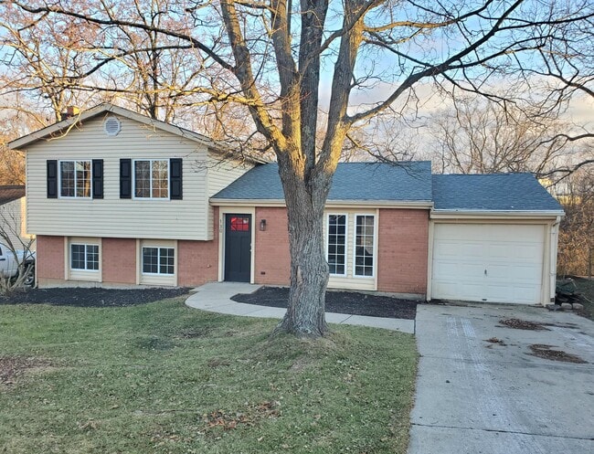 property at 130 Merlin Pl