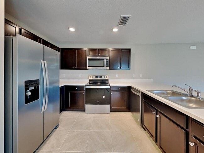 property at 242 SW Oakridge Dr
