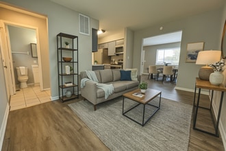 3097-3107 Silver Rock Avenue in Dayton, OH - Building Photo - Building Photo